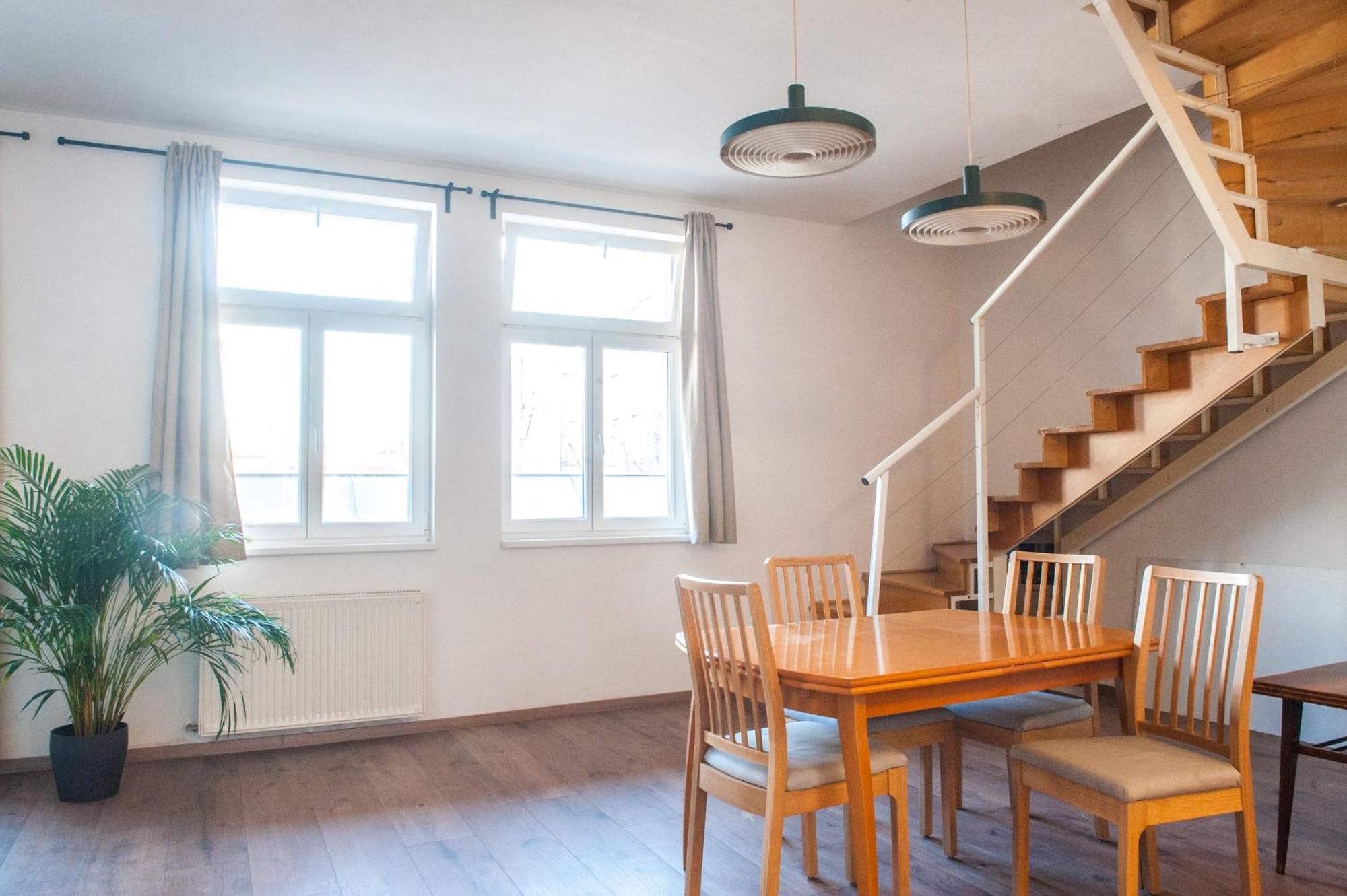 Spacious 2 Story Loft W Balcony Near Opera, Andrassy Budapest Eksteriør bilde