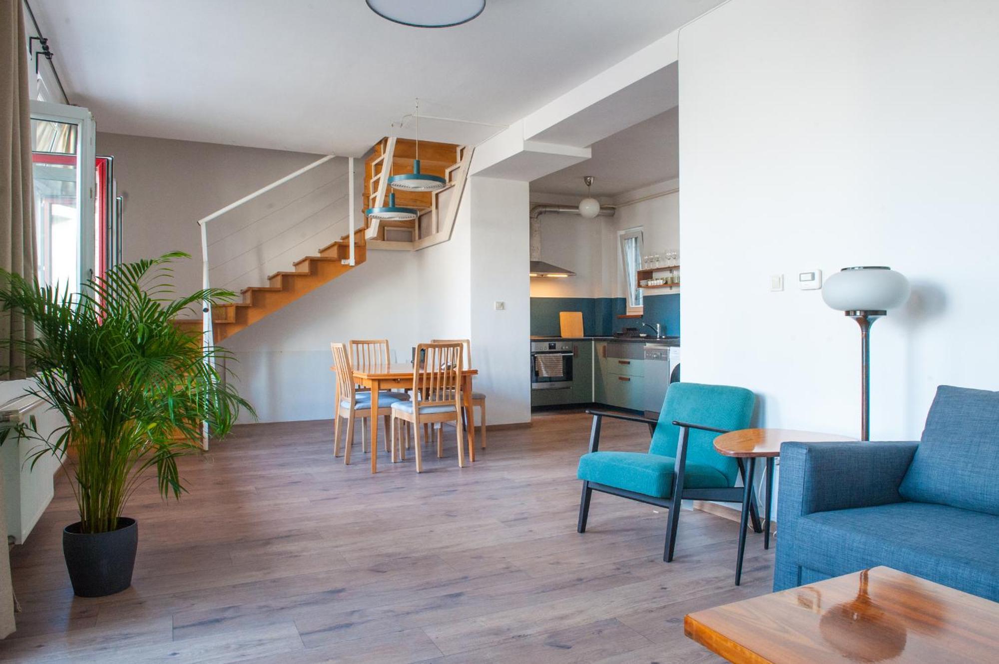 Spacious 2 Story Loft W Balcony Near Opera, Andrassy Budapest Eksteriør bilde